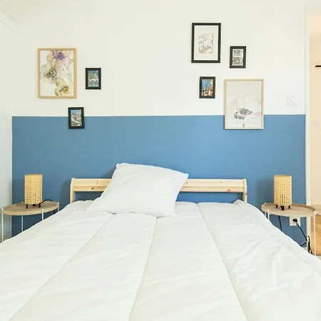 Charming House With Terrace In A Quiet Location * Le Grau-du-Roi